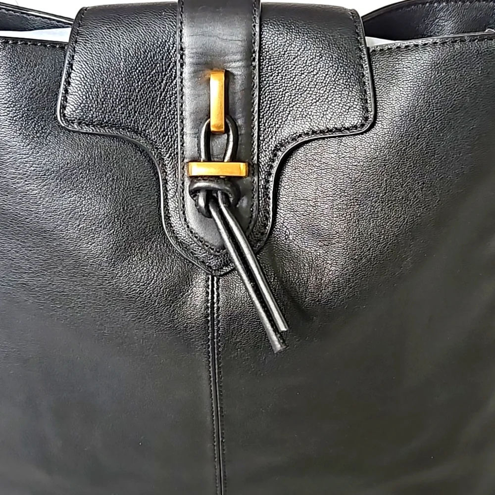 Vince Camuto Maecy Large Leather Hobo Bag